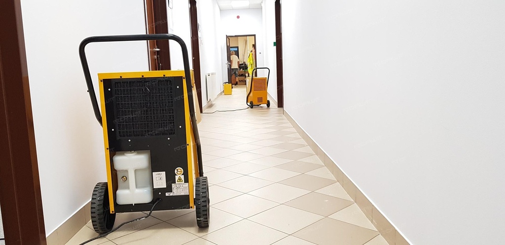 Osuszacz powietrza Master DH 44