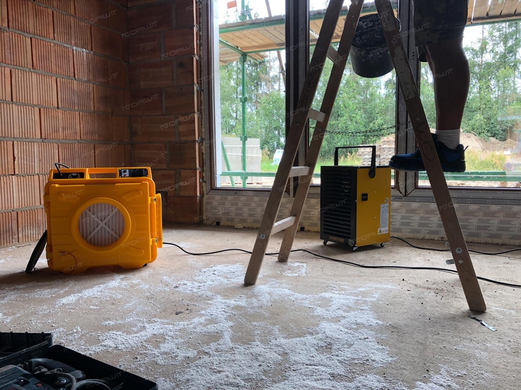 Oczyszczacz powietrza Master MAS 13